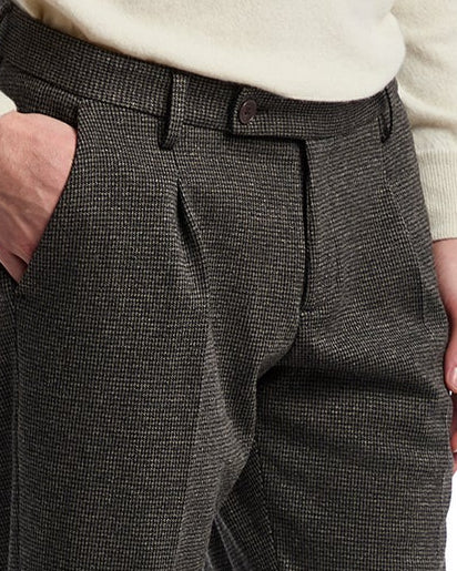 Pantalón Campiglio pata de gallo marrón oscuro