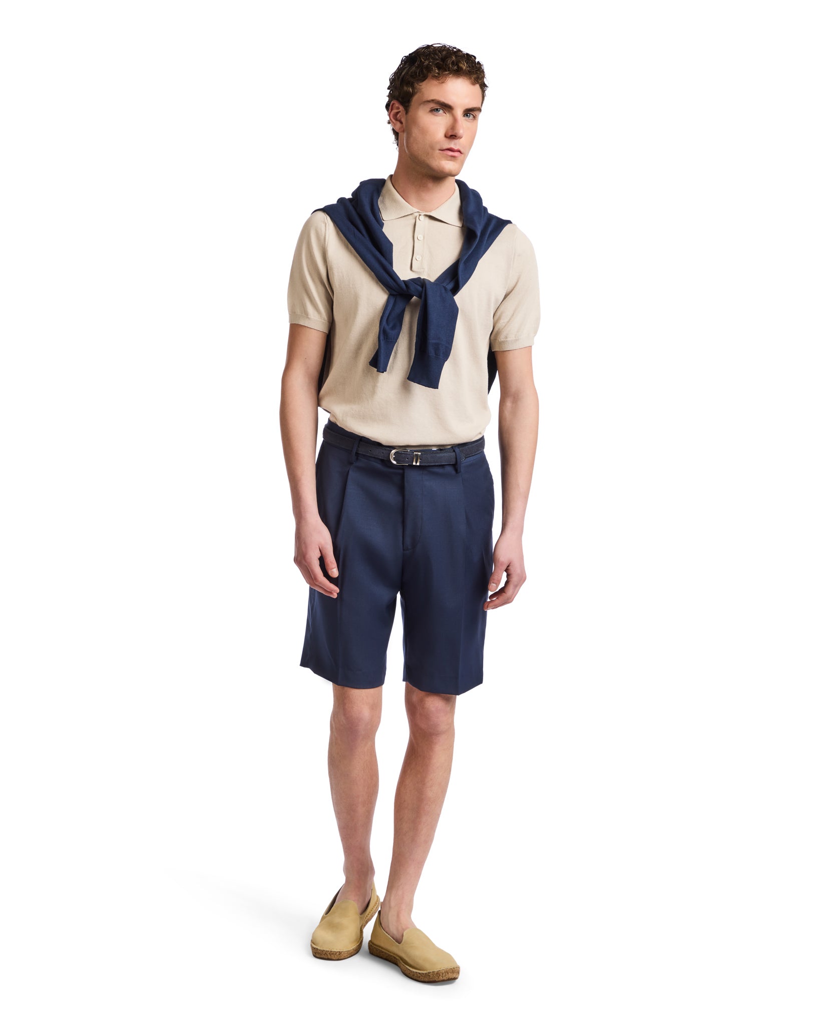 Colton - High-waisted Bermuda shorts with blue pleats