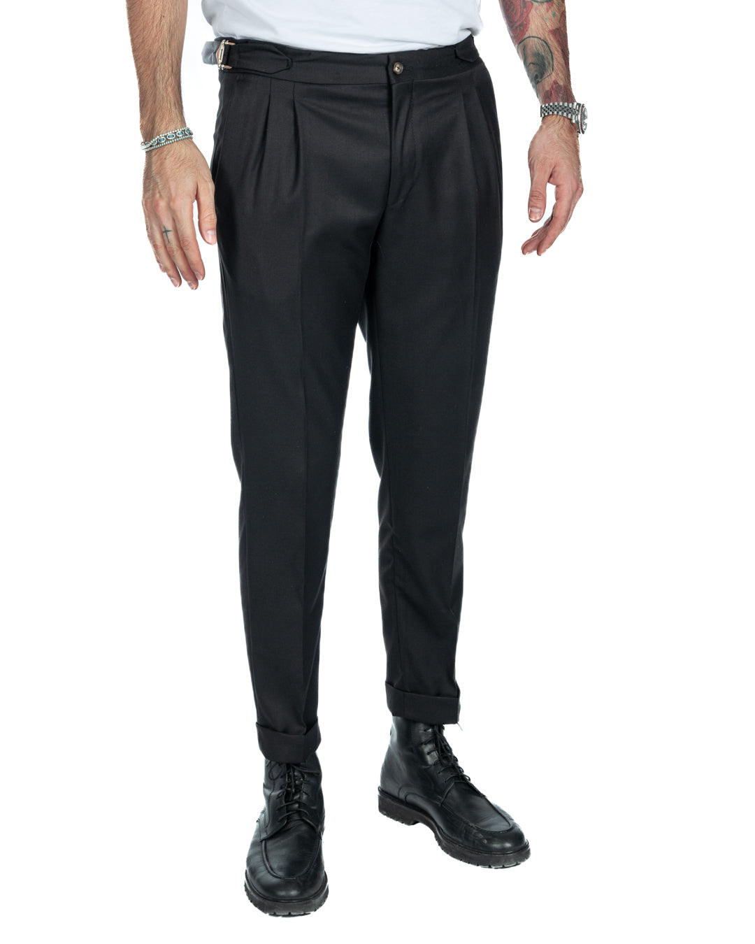 Otranto - black trousers with buckles and pleats