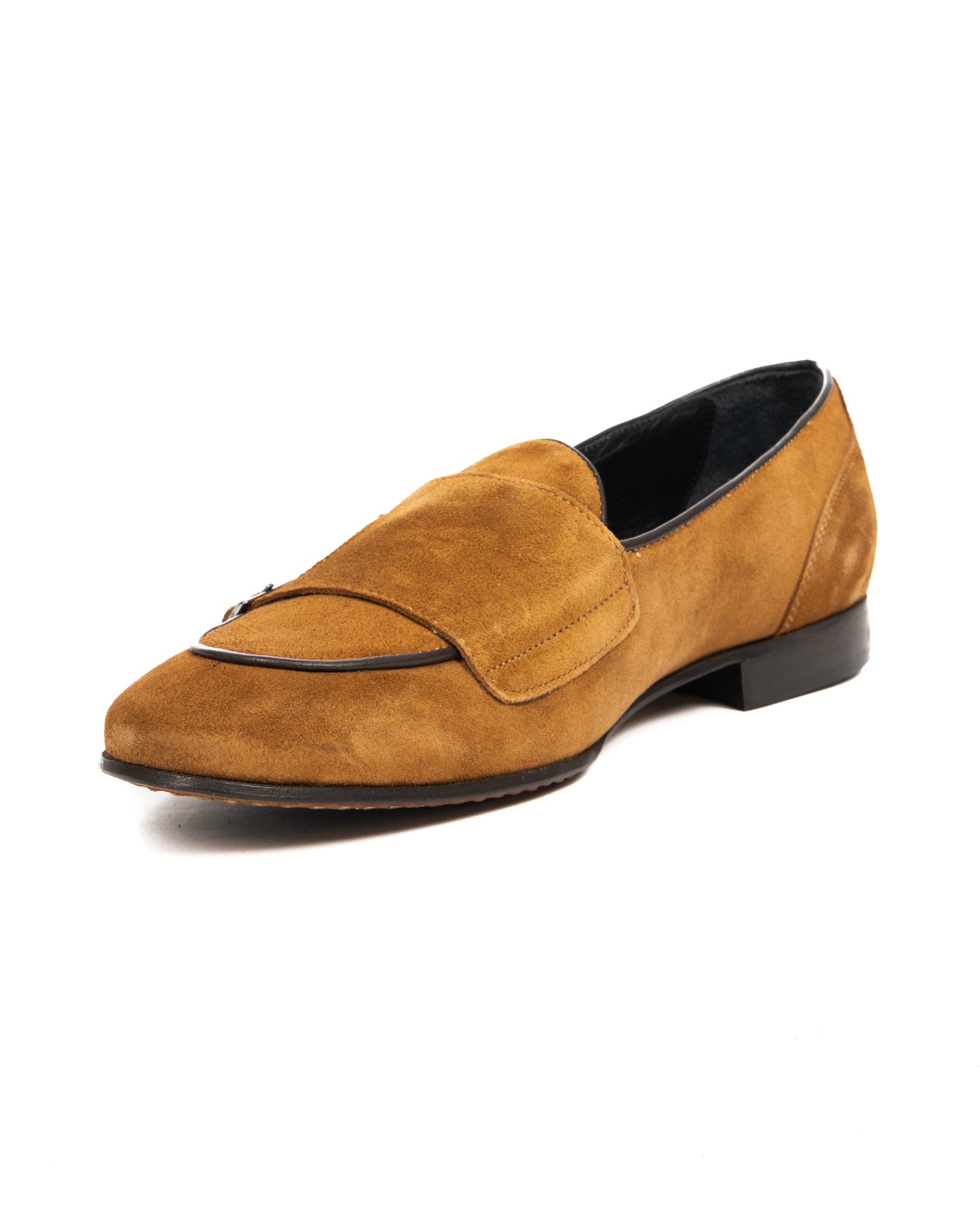 Gianni - camel suede moccasin with double buckle