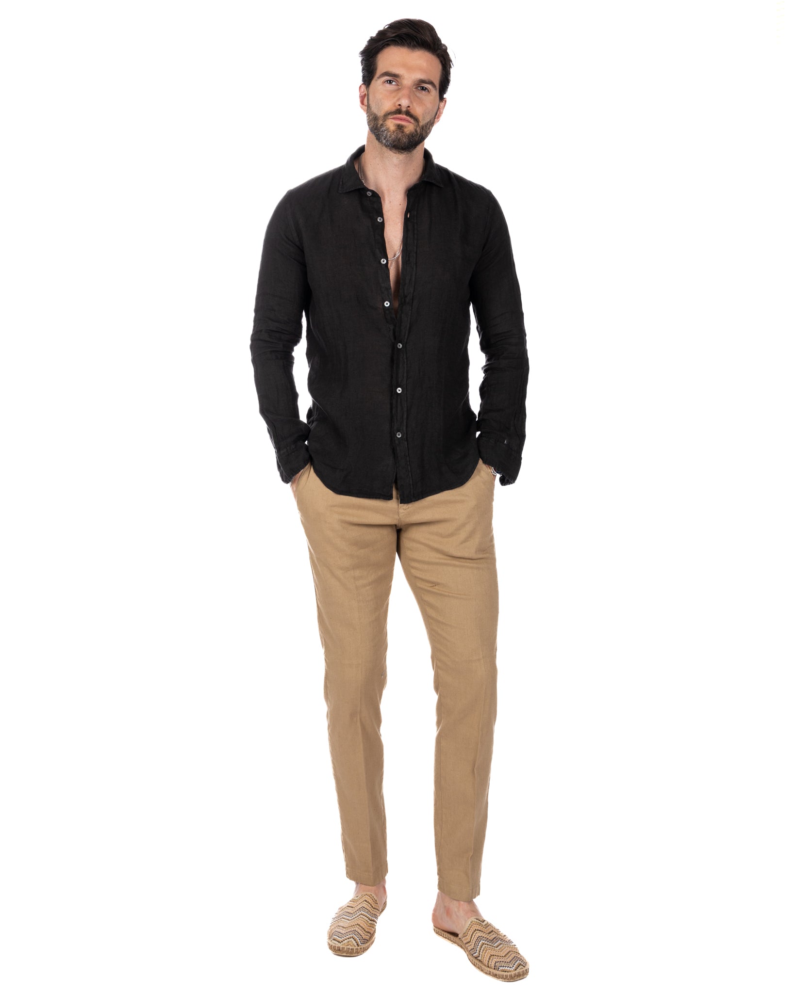 Montecarlo - shirt in pure black linen
