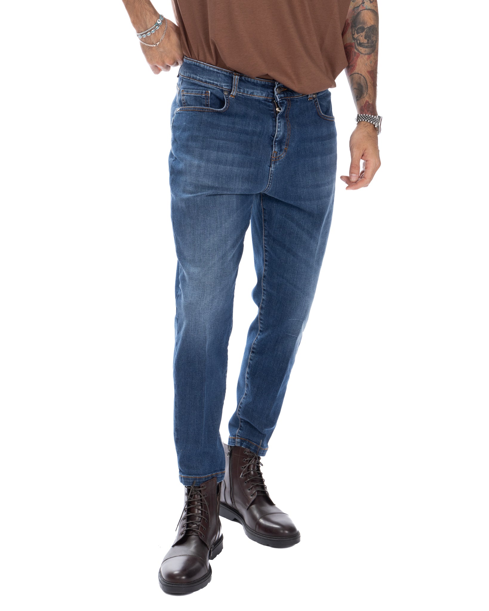 Carter - basic blue jeans