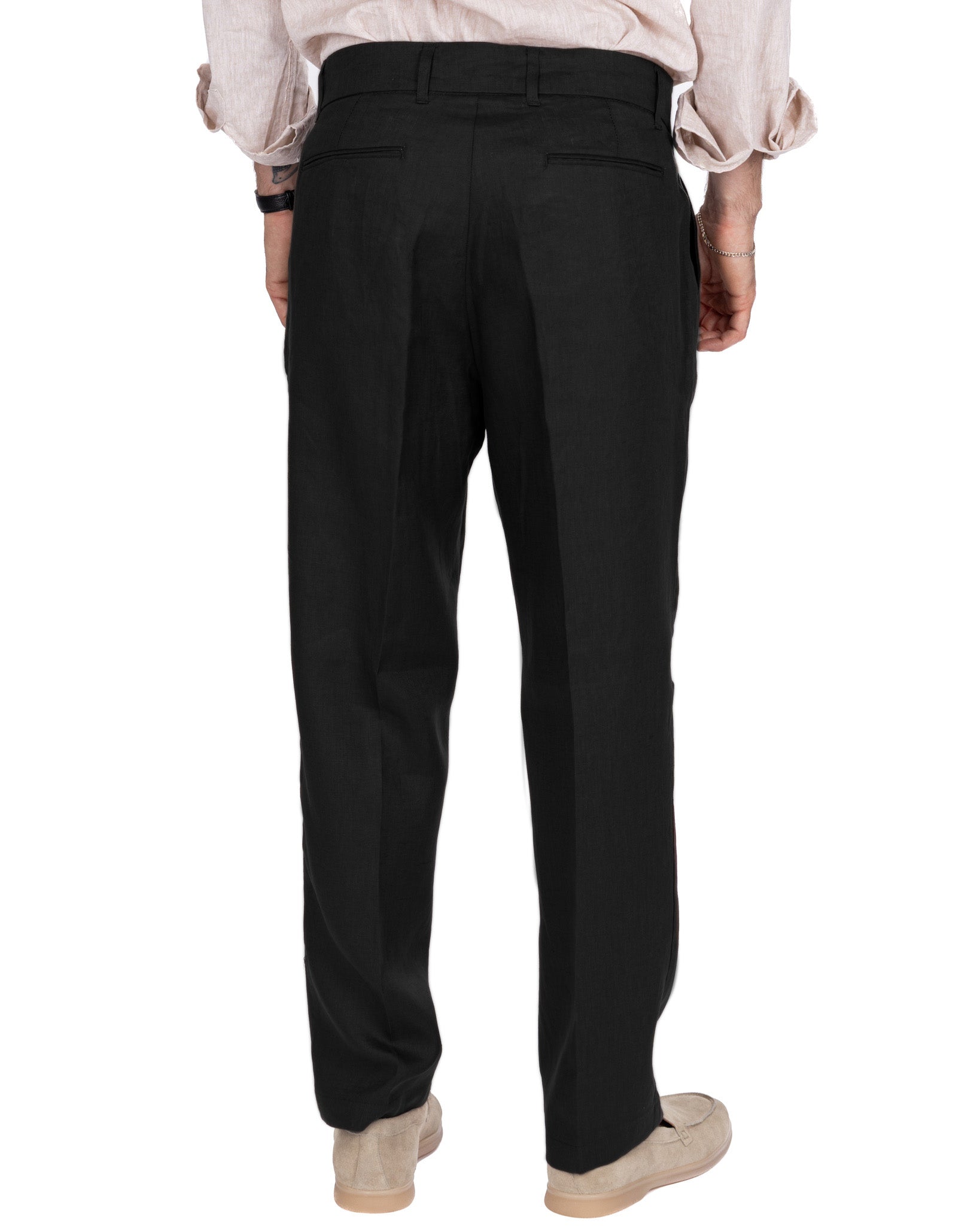 Lucas - wide trousers in pure black linen with pleats