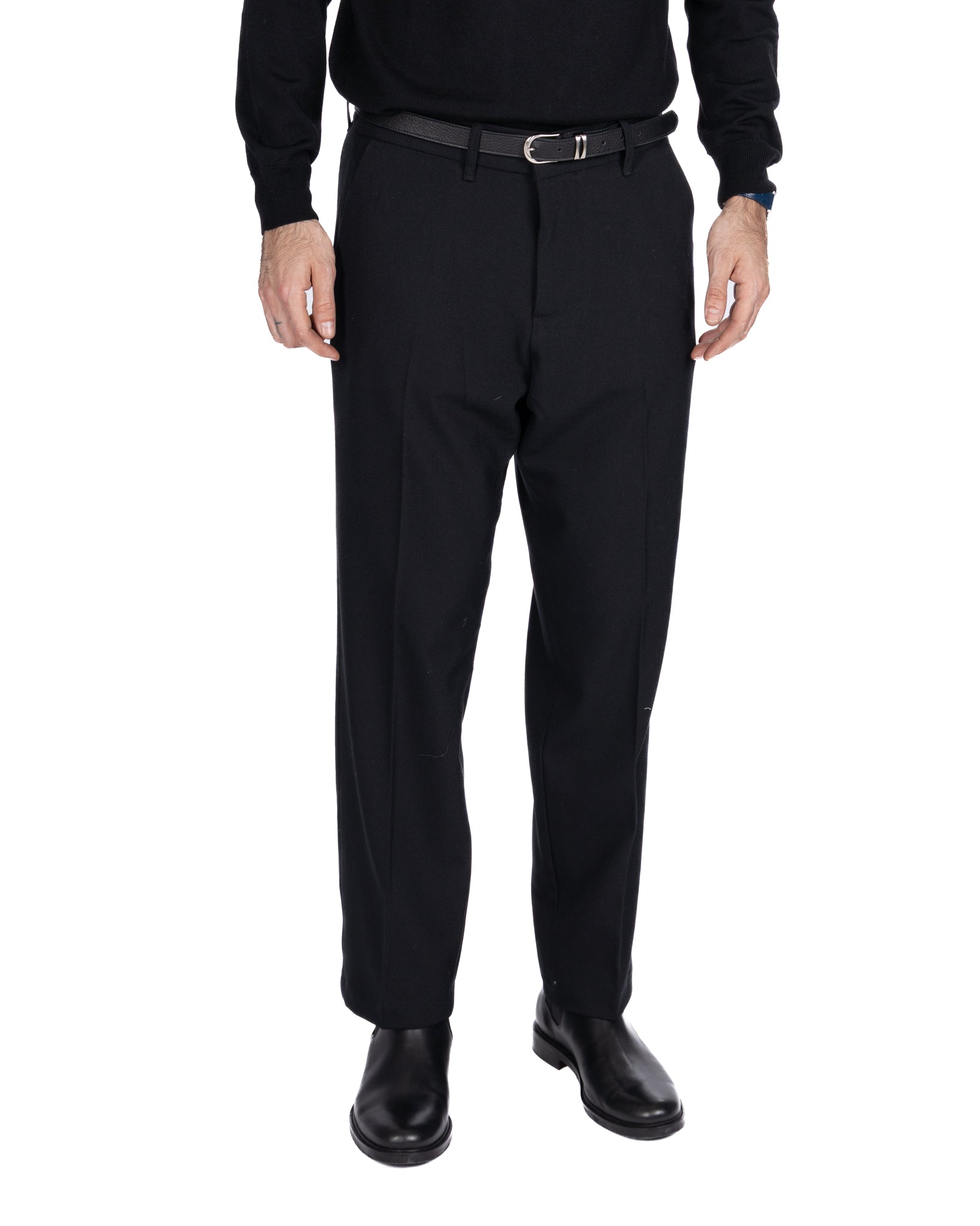 Zeiis black wide trousers