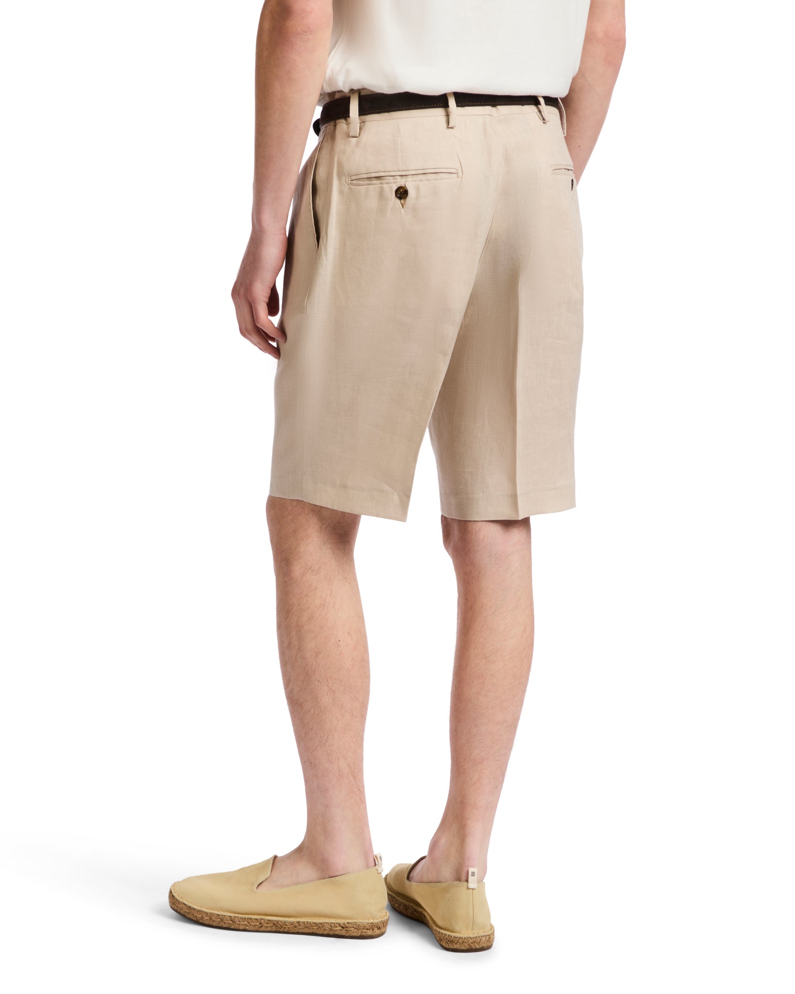Rowan - high-waisted bermuda shorts with string pleats