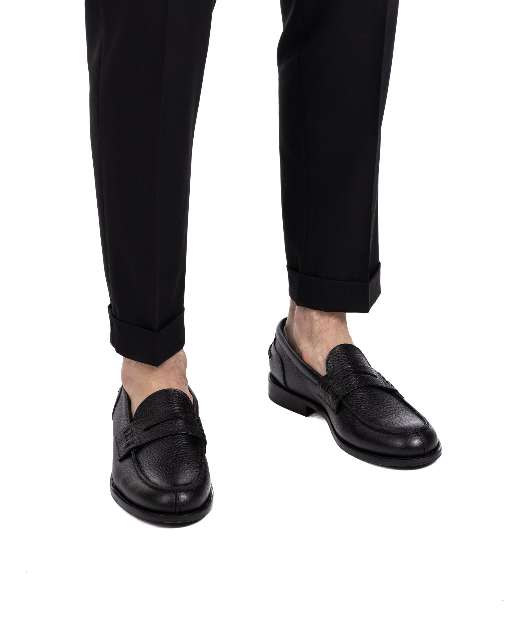 Trani - trousers with black buckles