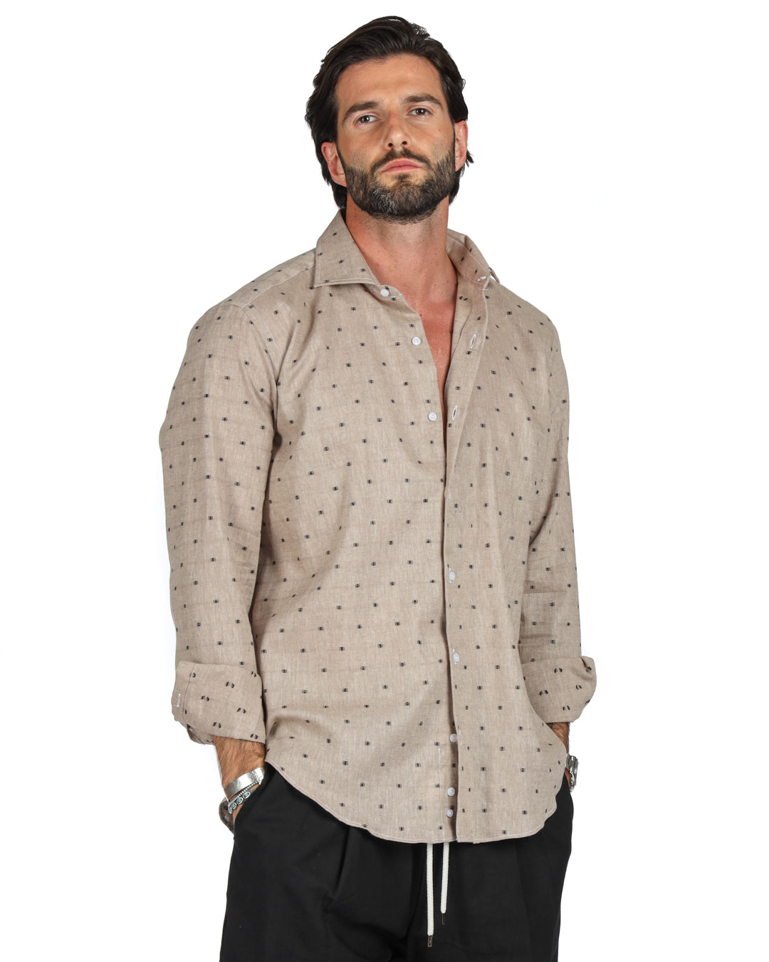 Salina - Chemise boue classique avec broderie en lin marron