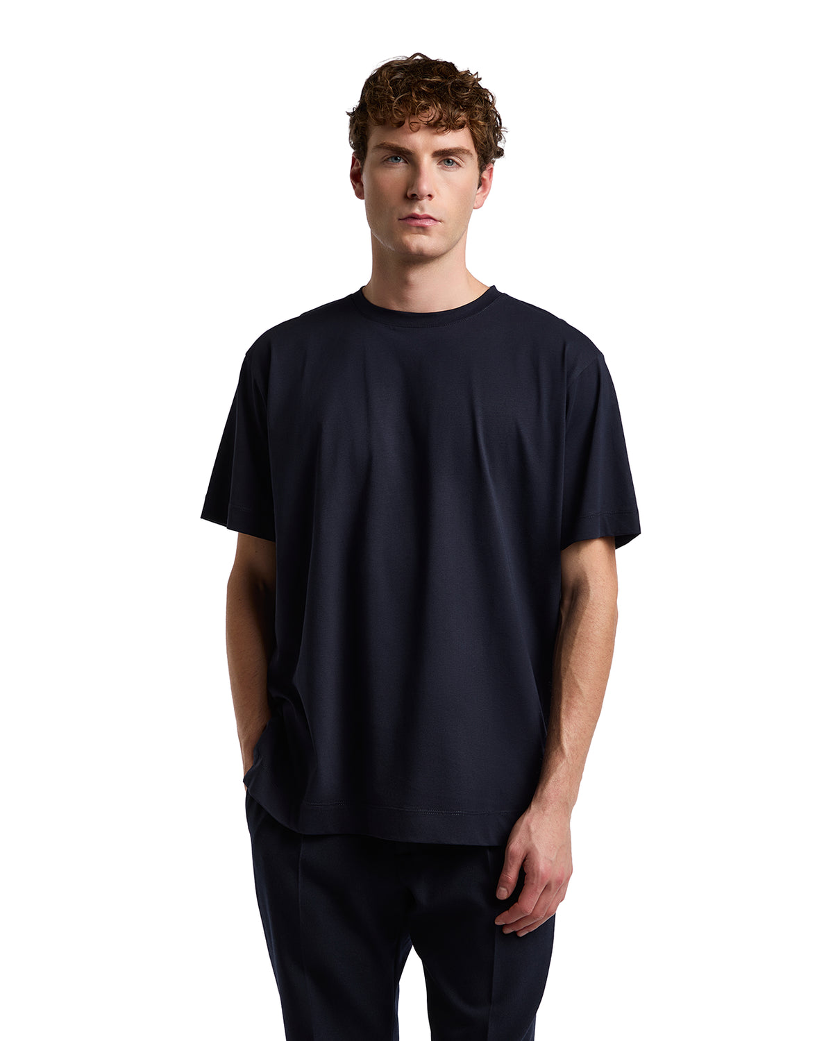 Men's navy blue cotton t-shirt, relaxed fit, classic crew neck style, perfect for casual wear.