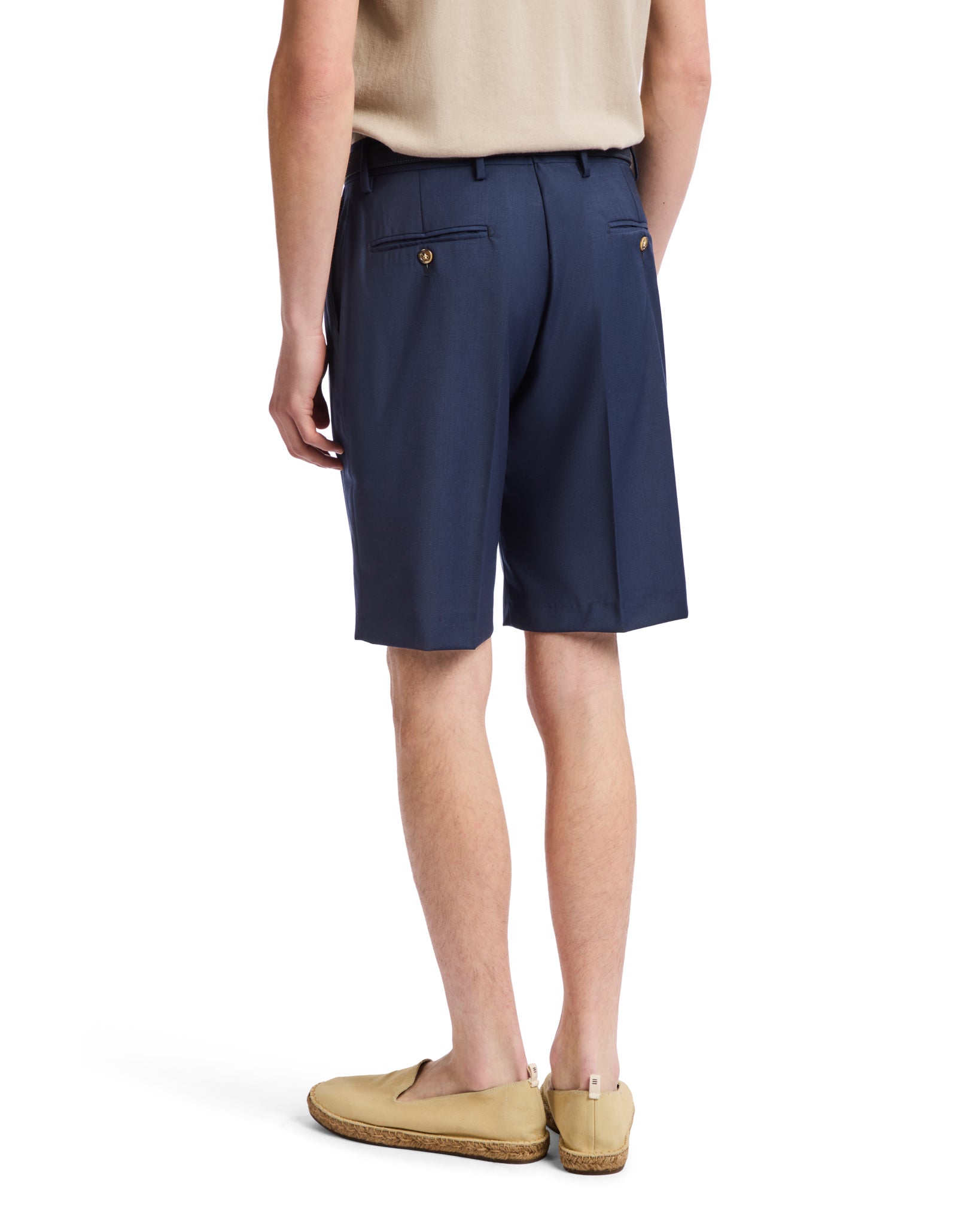 Colton - High-waisted Bermuda shorts with blue pleats