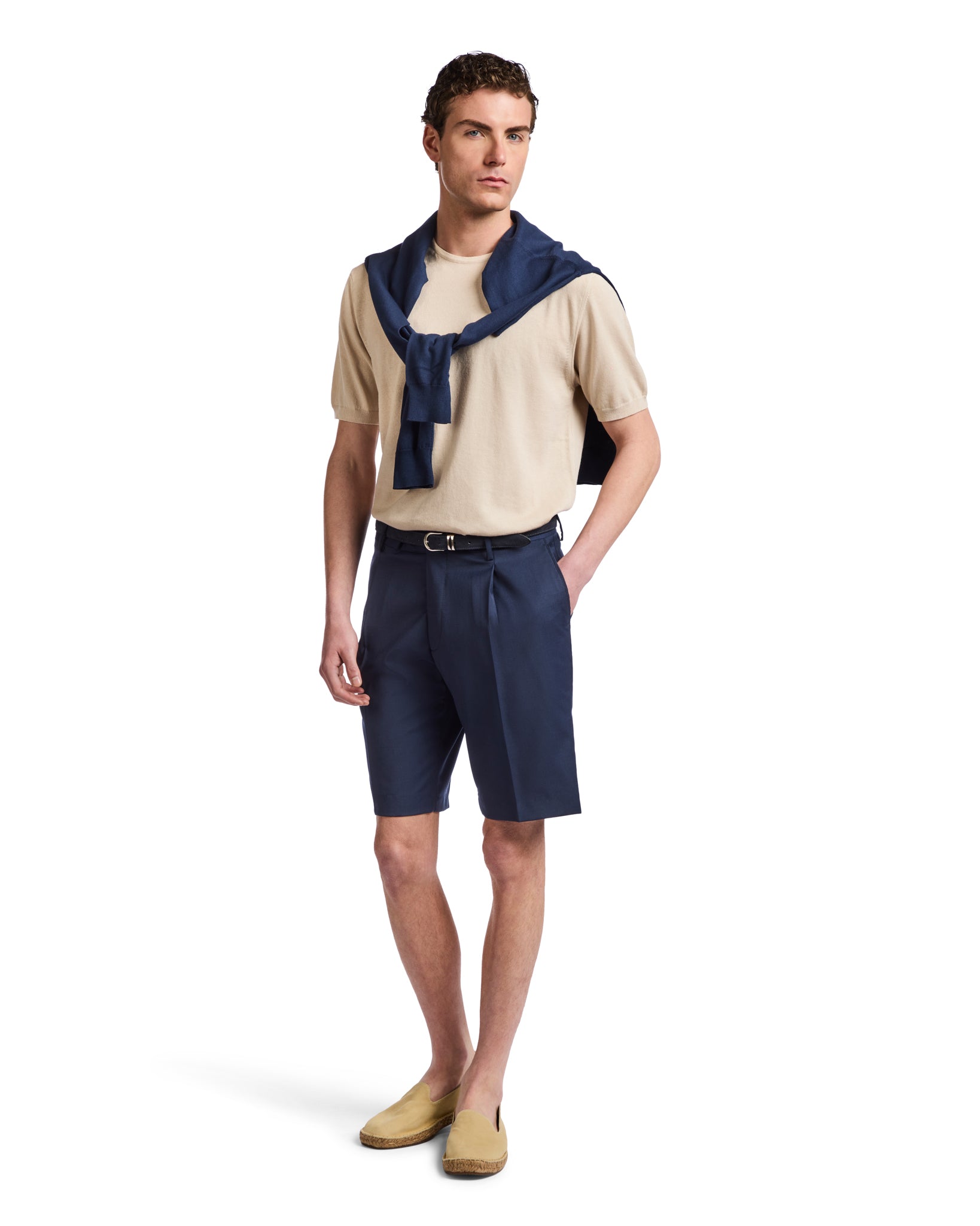 Colton - High-waisted Bermuda shorts with blue pleats