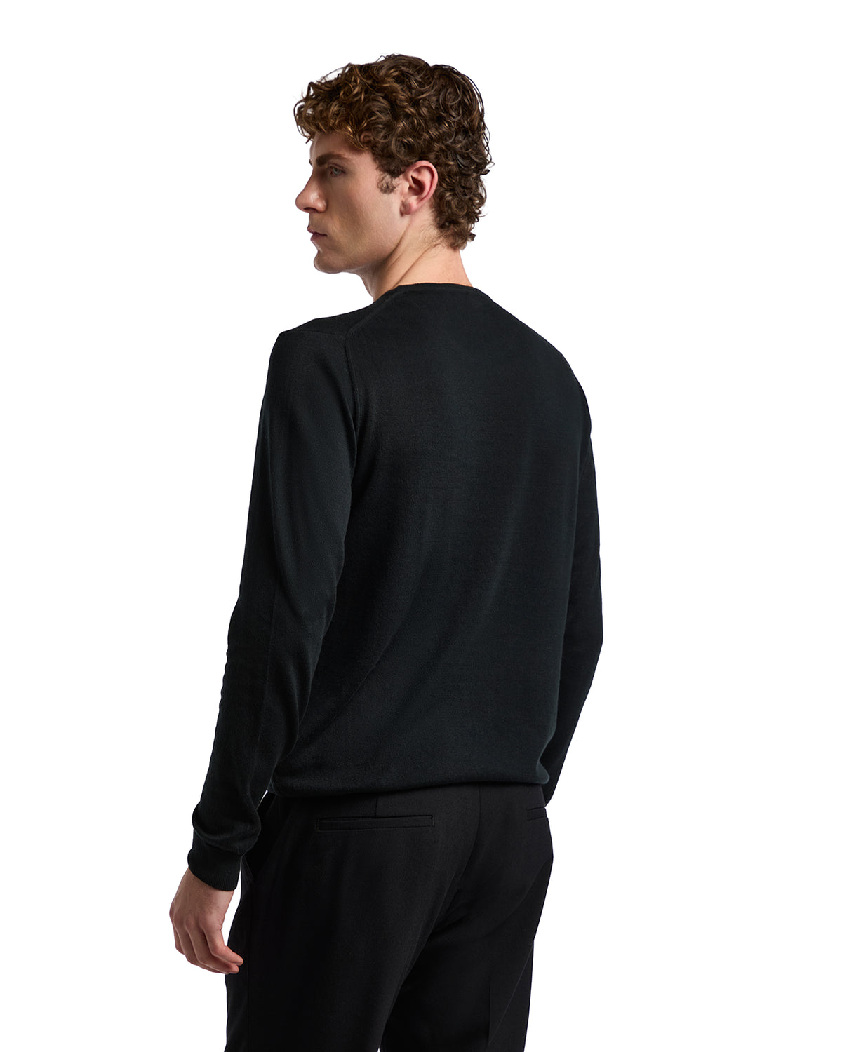 Men's black slim-fit sweater, crafted from soft wool, featuring a classic crew neck and long sleeves.