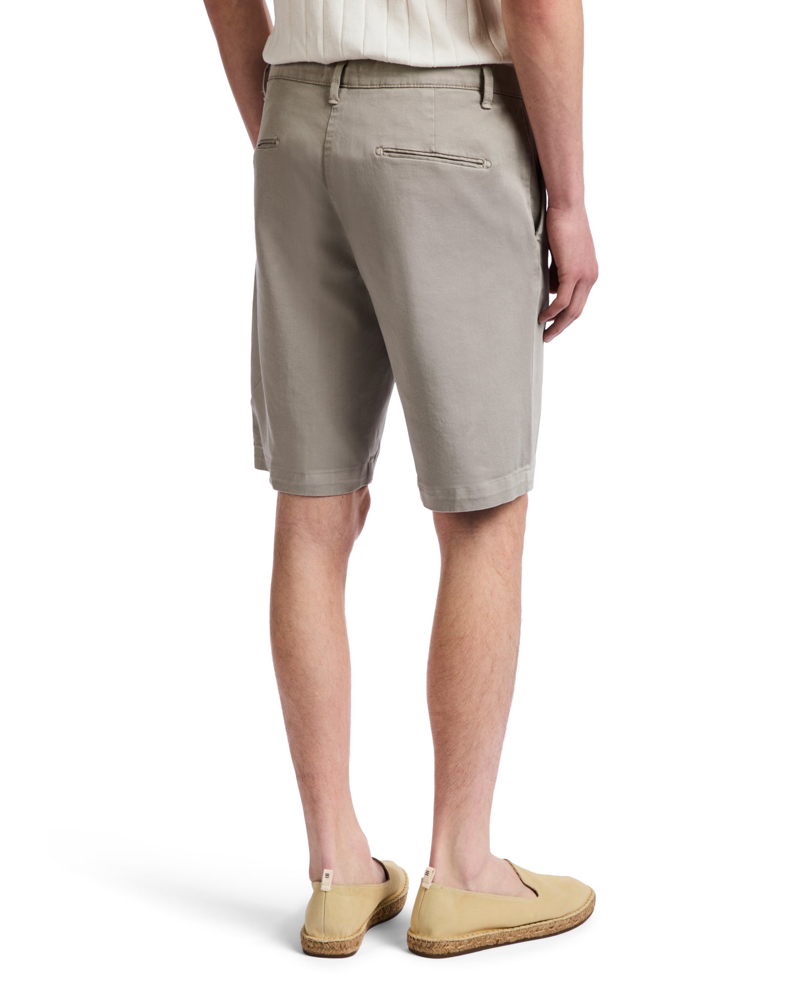 Easton Bermuda shorts with drawstrings and pleats
