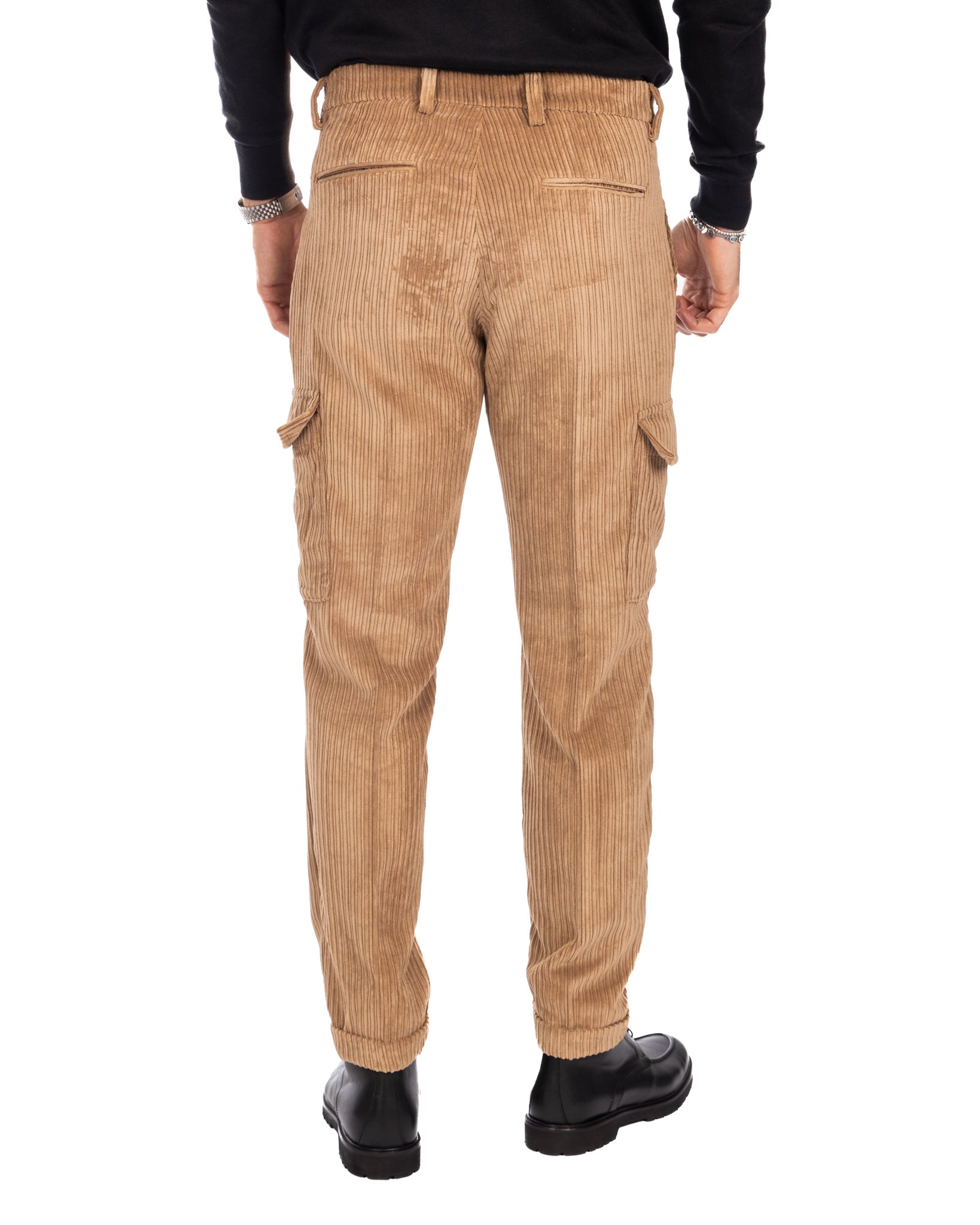 Hamburg - camel velvet cargo trousers