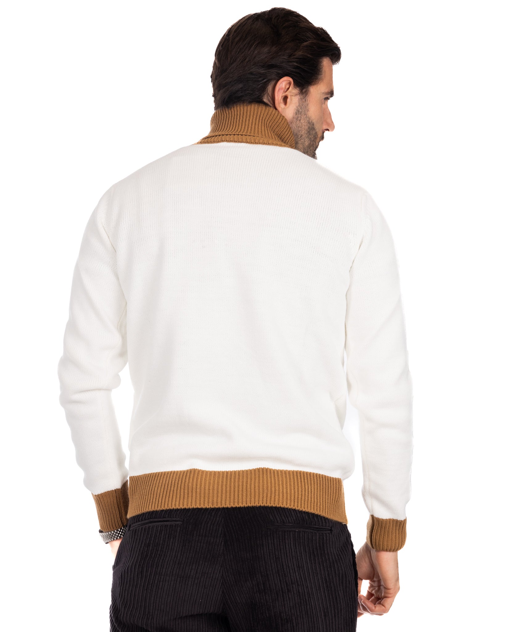 Tom - cream and camel turtleneck