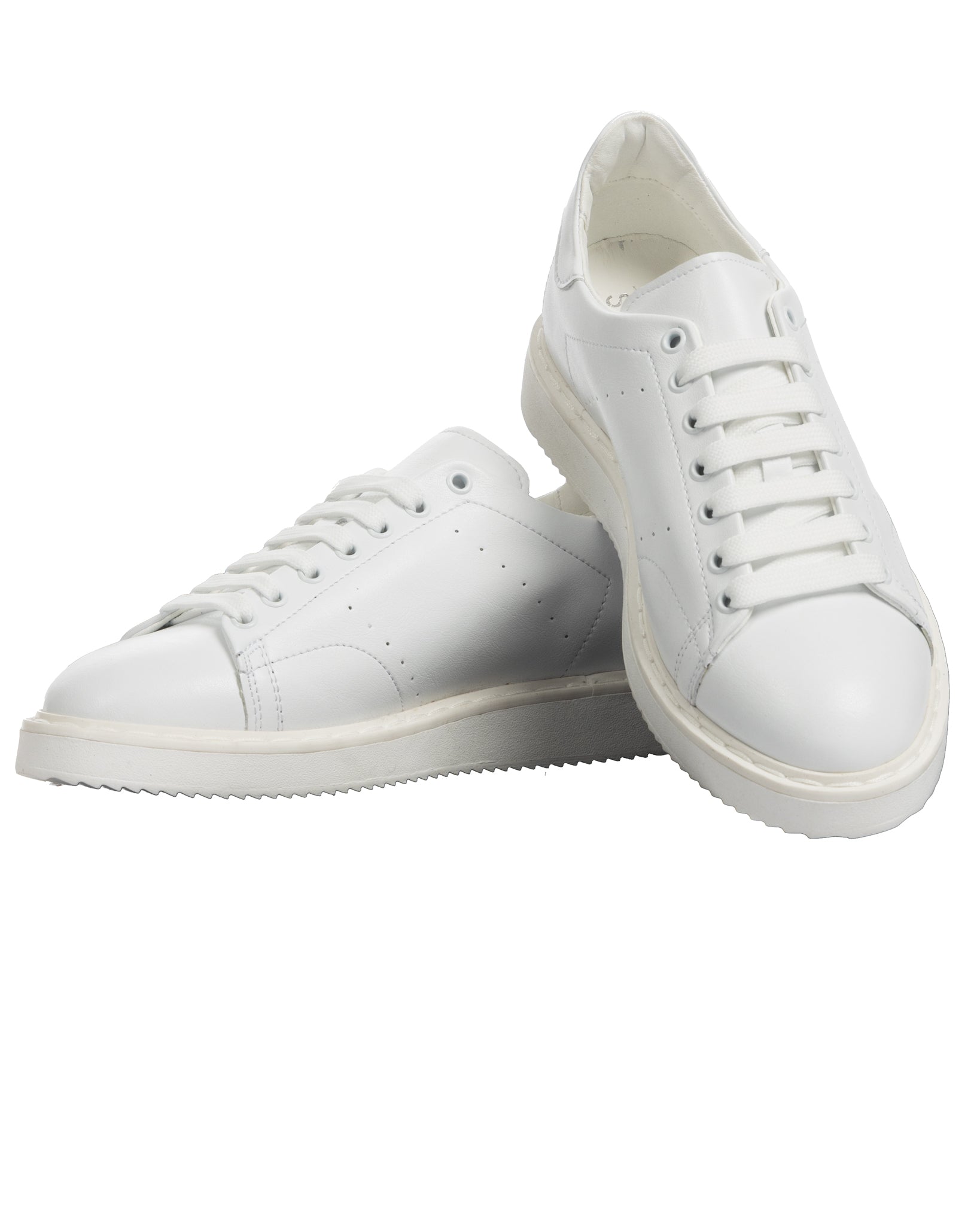 S01 - baskets en cuir blanc