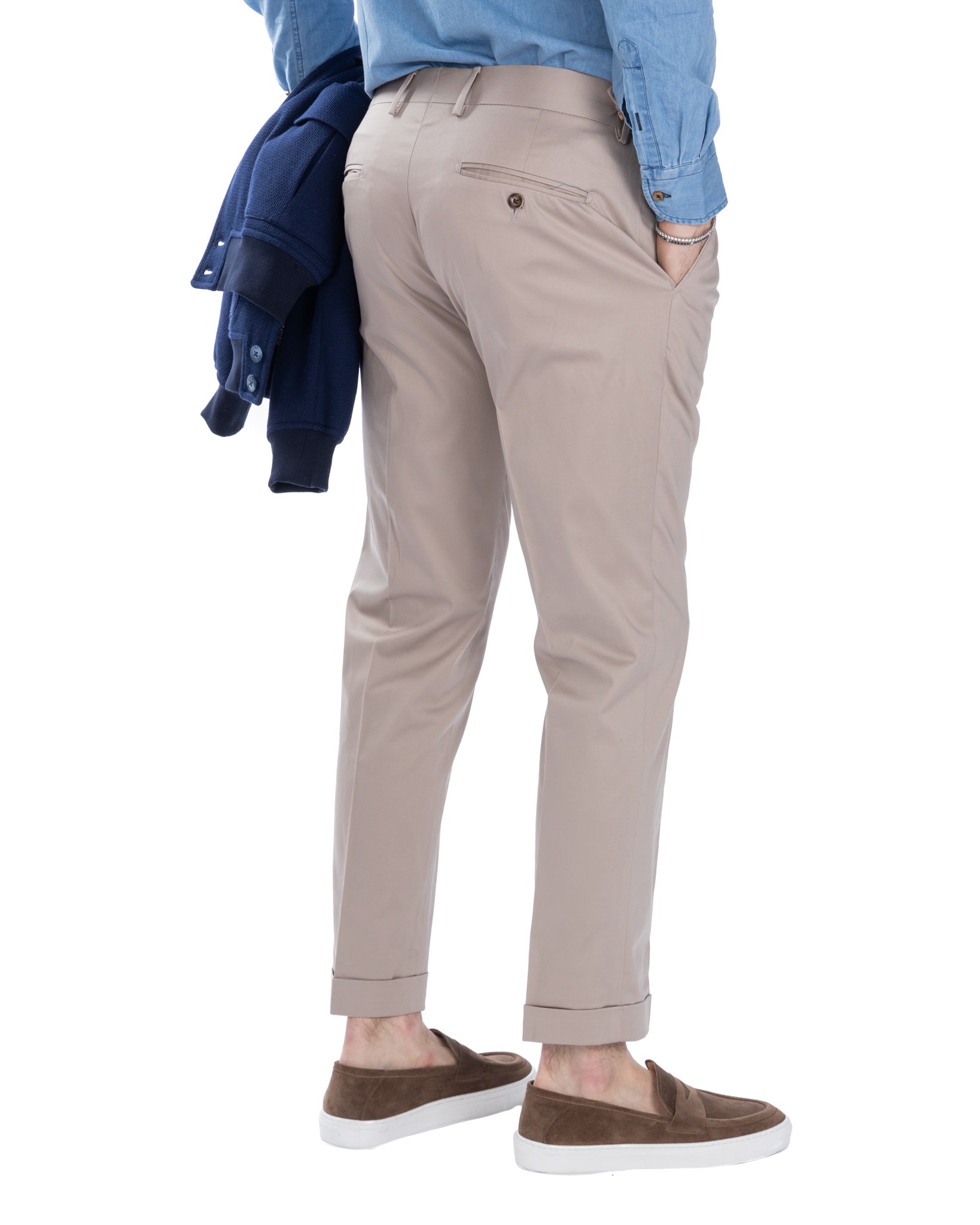 James - pantalone beige con fibbie