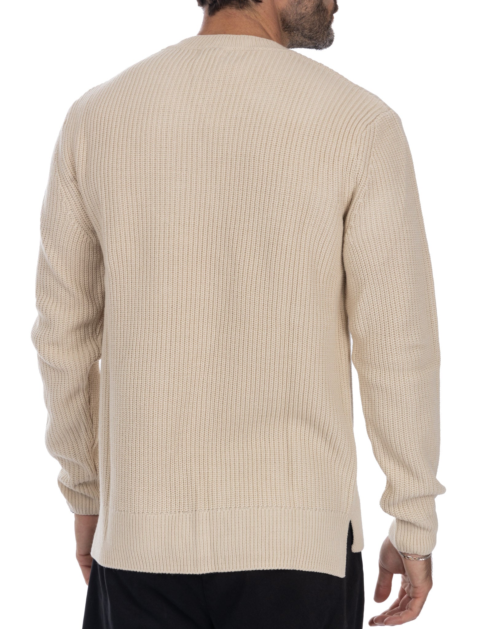 Sven - beige ribbed crew neck sweater