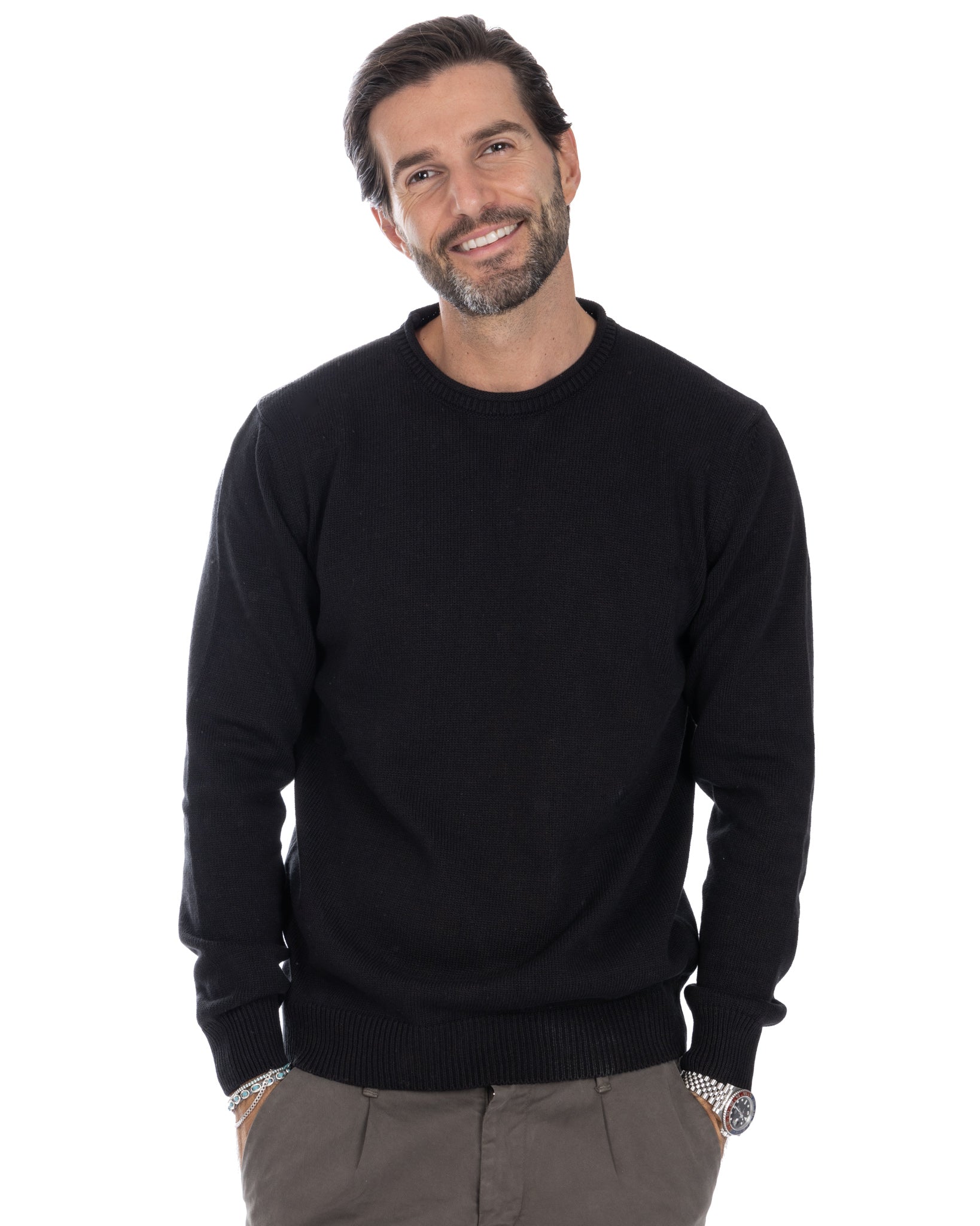 Adak - black crew neck sweater