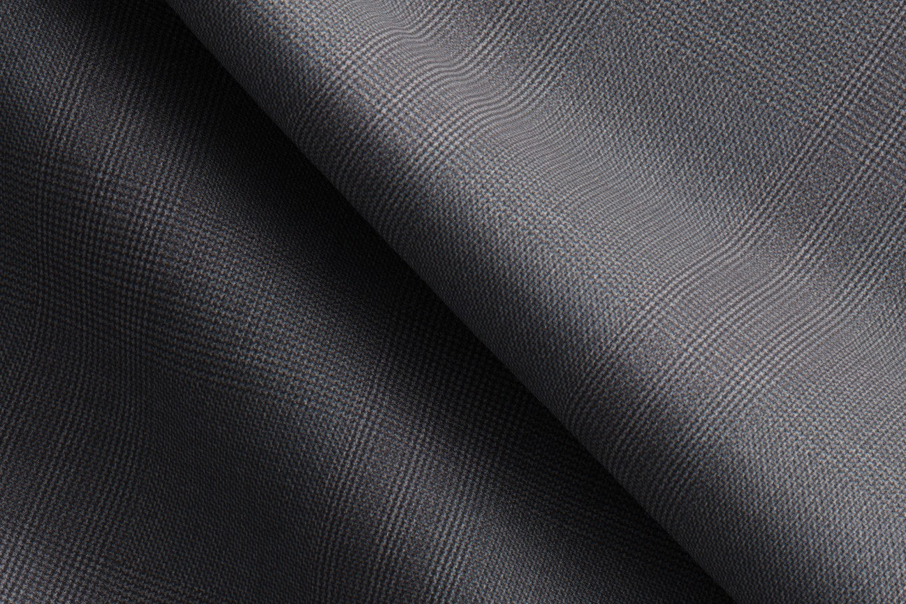 Pantalone su misura lana e seta 150s grigio Caccioppoli