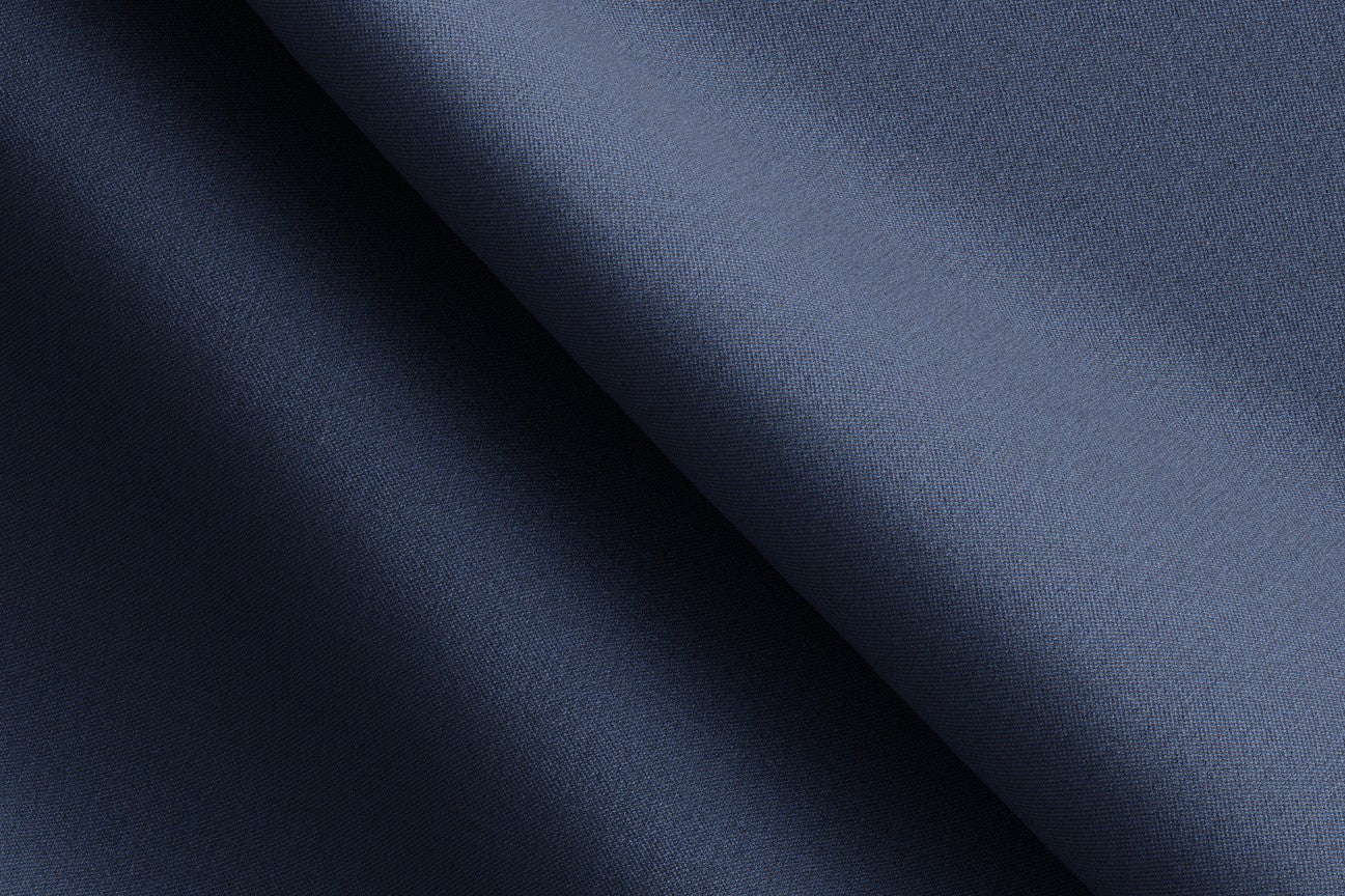 Gilet su misura lana e seta 150s blu Caccioppoli