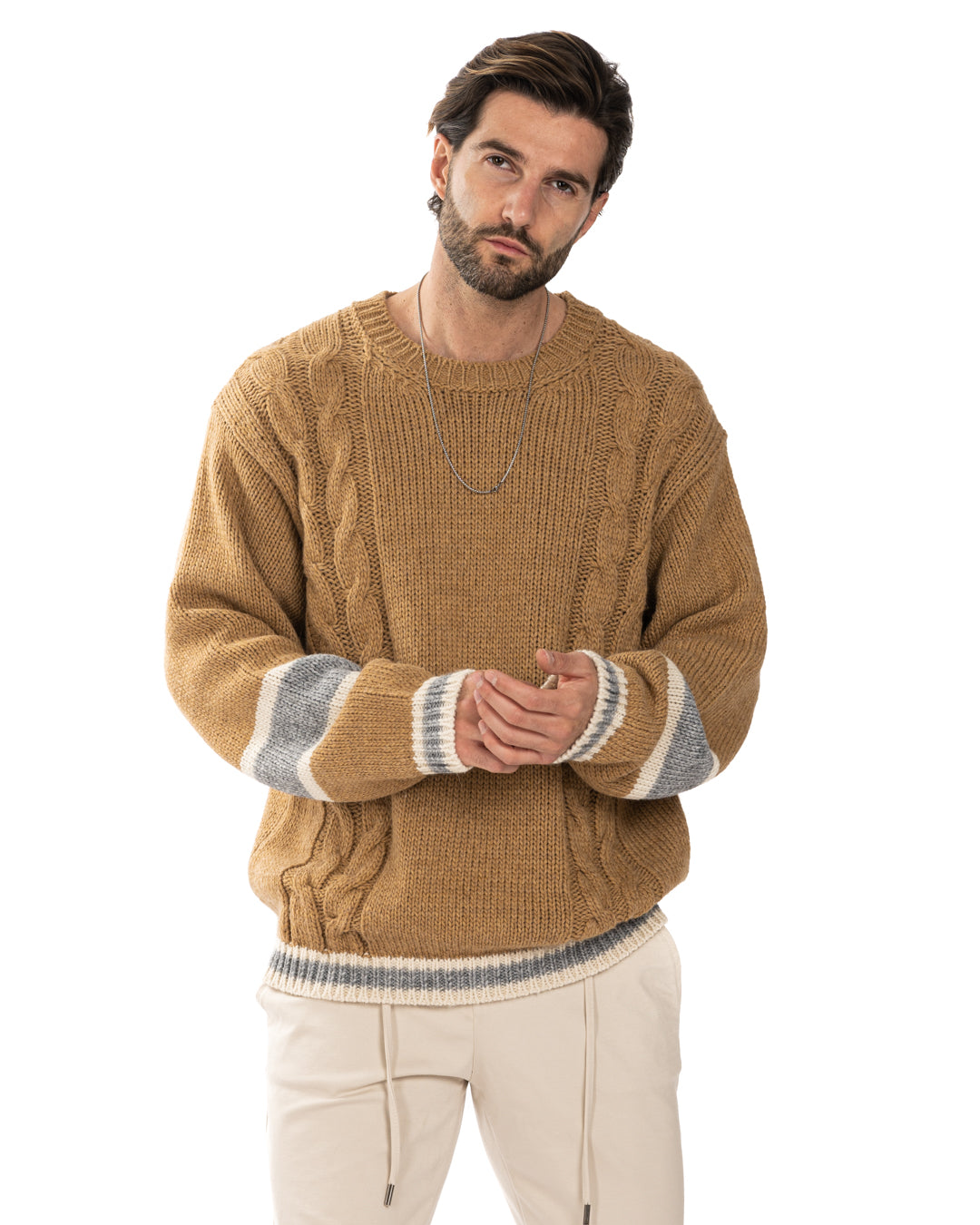 Edam - camel sweater with side braids