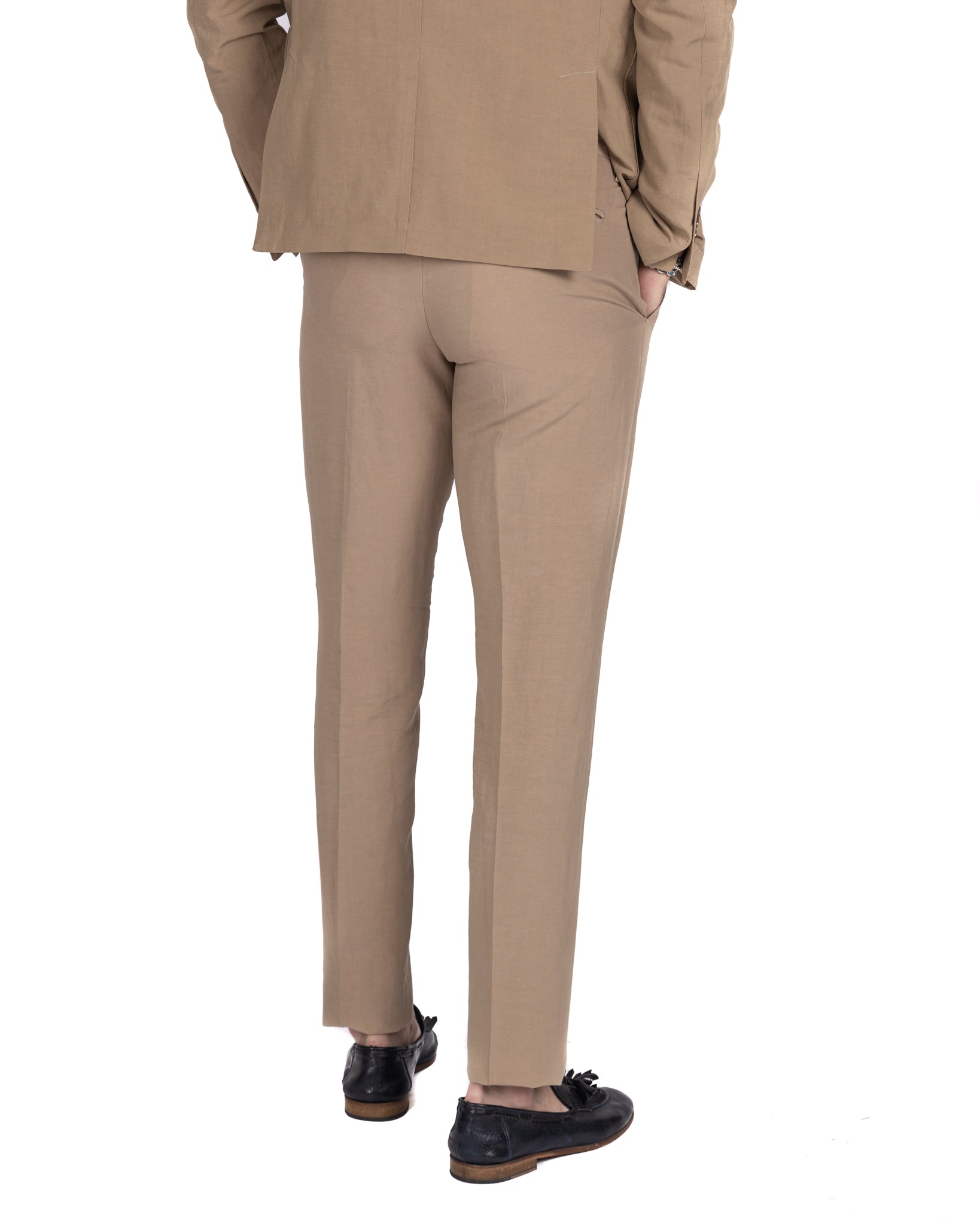 Ventotene - camel single-breasted linen suit