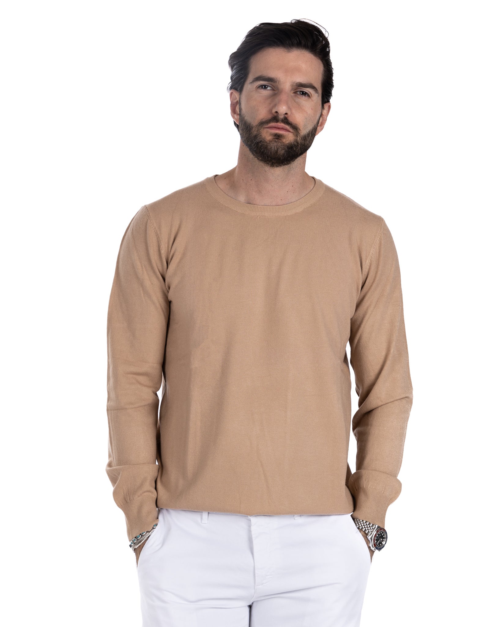 Basic beige crewneck