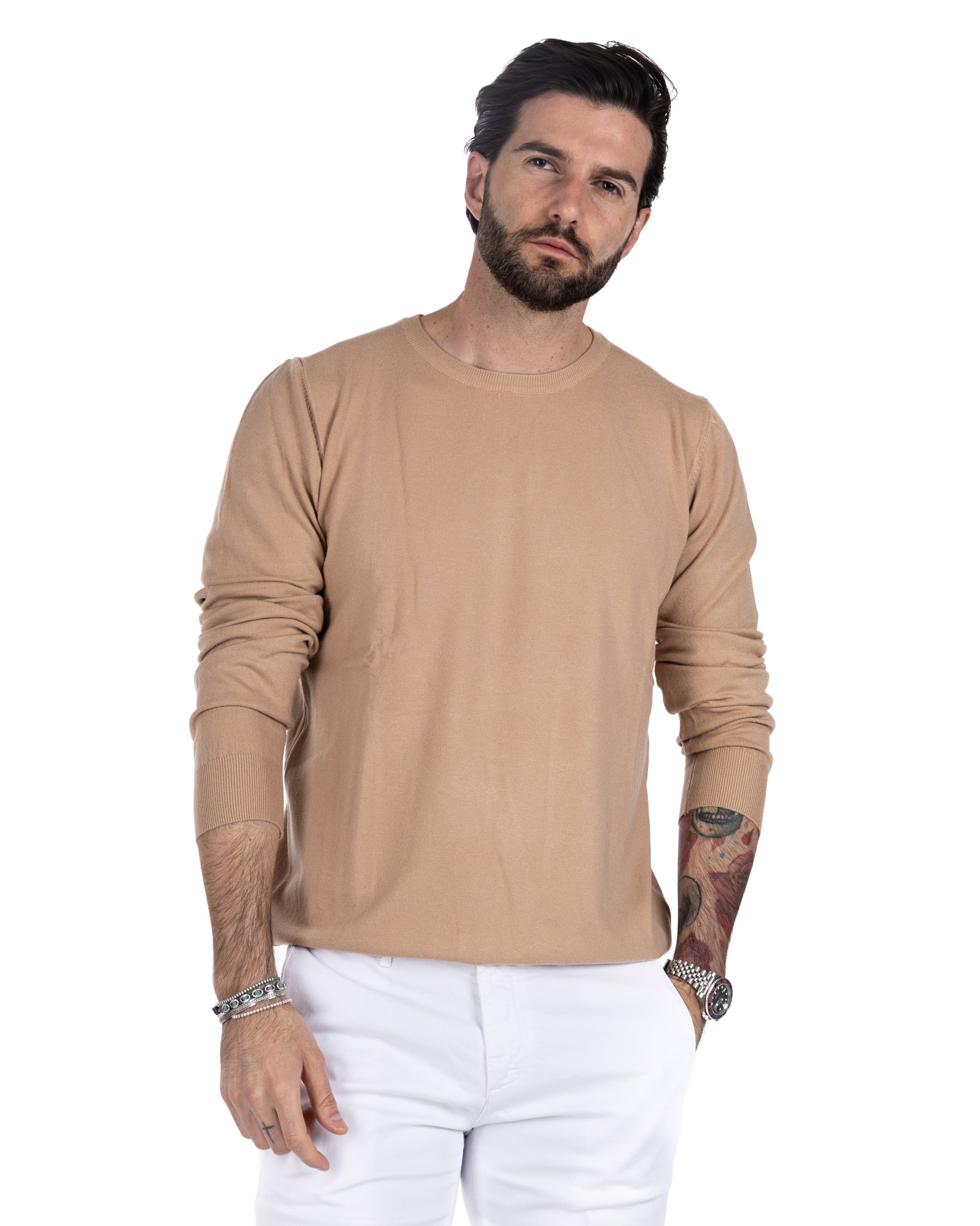 Basic beige crewneck