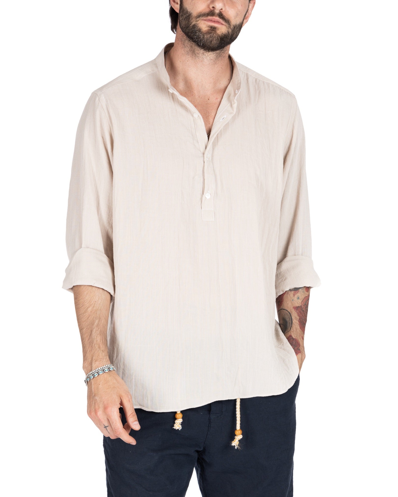 SERAFINO - FIVE BUTTON SHIRT IN SAND LINEN